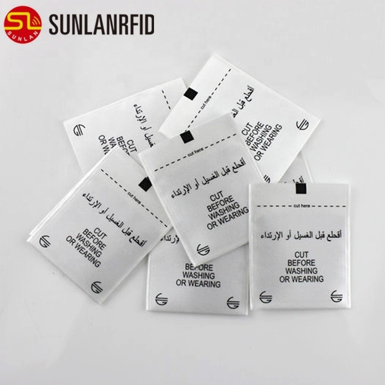 Free Sample Clothing Hang White NFC Tags Clothing Garment Fabric Passive NFC RFID Clothes Tag for Clothing Store Management